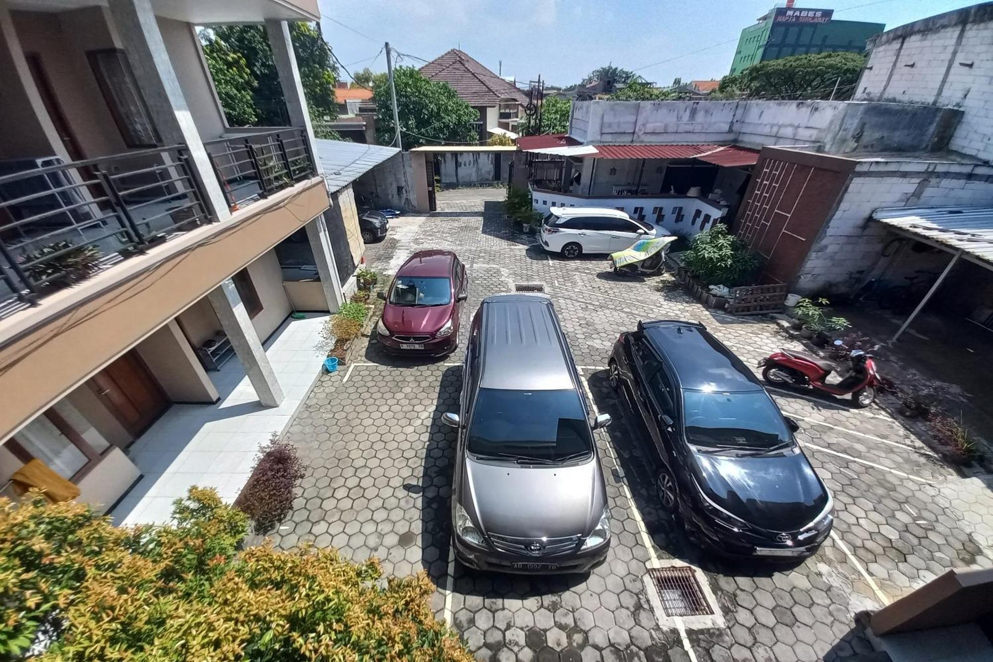 Hotel Oyo 94633 S_qyu Semarang